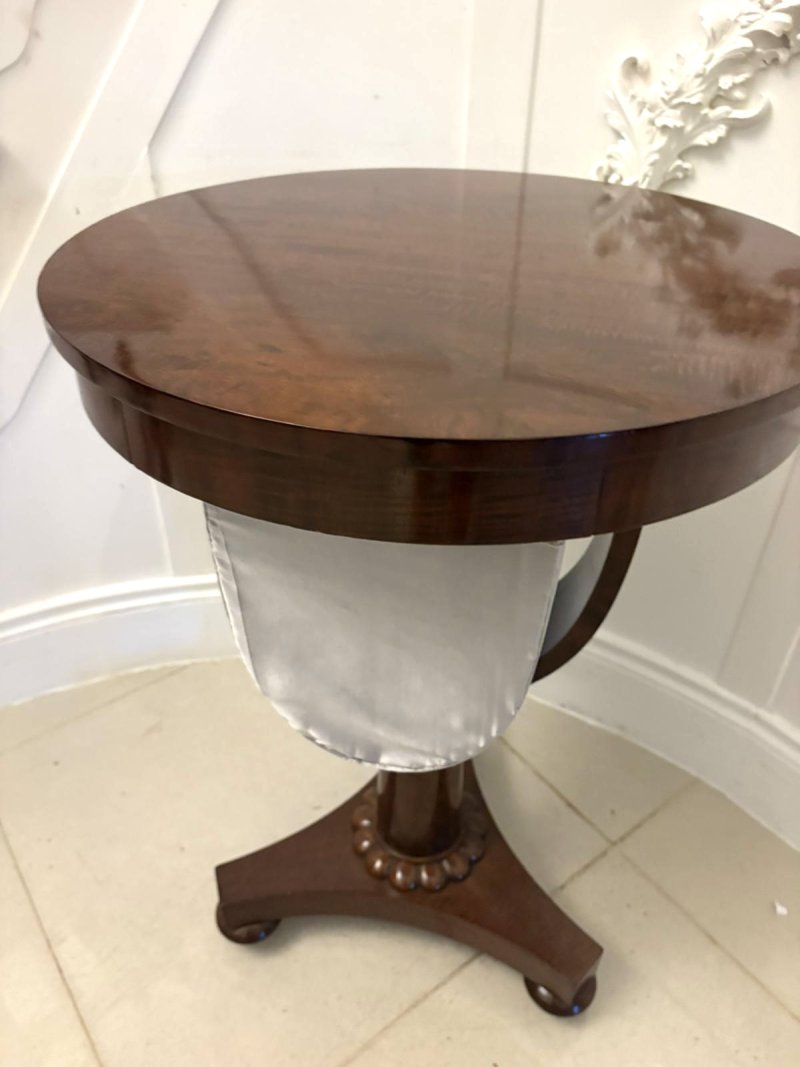Antique Victorian Quality Mahogany Circular Sewing / Lamp Table